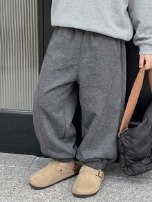 Dazy Kids Young Boy Solid Color Elastic Waist Pocket Jogger Sweatpants - Grey - View 7
