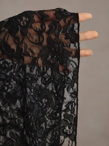 Freevana 大尺碼女款立領長袖蕾絲優雅連身裙 秋季 - 黑色 - 查看 8