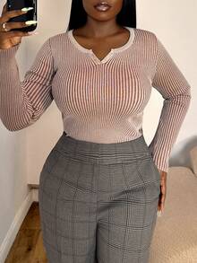 Selianne Women's Solid Color Notch V-Neck Long Sleeve Cropped Casual Sweater - Multicolor - View 6