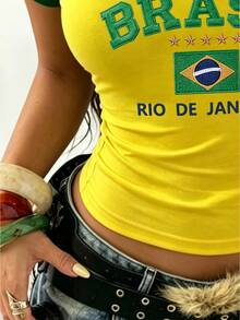 Dekonique Dekonique 女款 Y2K 巴西印花短版上衣，V 領短袖修身 T 恤，復古「Rio De Janeiro Brazil」圖案 T-shirt，適合夏季海灘、休閒穿著與度假 - 彩色 - 查看 6