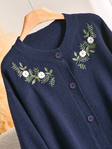 CosyJoli 大尺碼女款法式優雅休閒 3D 高端藍色極簡刺繡花卉針織開襟毛衣上衣 冬季 - 藏蓝色 - 查看 3