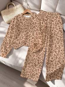 SHEIN Tween Girls 1 Set Fall Leopard Print Sweatshirt & Pants Set, Comfortable Casual Autumn Daily Outfit - Khaki - View 4