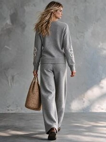 SHEIN Autumn/Winter Grey Personalized Floral Knit Pullover Sweater, Loose Round Neck Long Sleeve Sweater - Grey - View 2