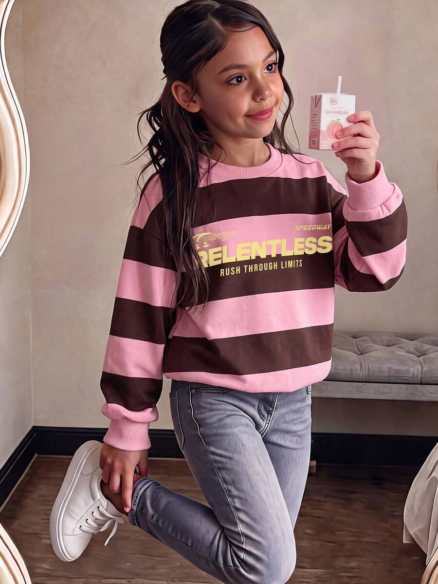 青少年女孩復古街頭風粉色與棕灰色字母對比印花圓領落肩抓絨衛衣,街頭校園復古風,休閒 - 彩色 - 查看 1