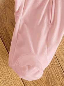 SHEIN 5件組隨機1件新生女嬰連身衣套裝 白色深紫色粉色黑色 秋冬款 柔軟舒適薄款 精緻可愛花卉滿版印花 休閒簡約 拉鍊長袖連腳連身衣居家服 - 彩色 - 查看 7
