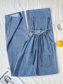 SHEIN Genkimix Kids 少女牛仔吊帶長褲，柔軟棉質休閒款，時尚百搭舒適簡約，細肩帶交叉後背設計，附可拆式大蝴蝶結，寬鬆直筒版型，中藍色水洗牛仔吊帶褲連身褲，適合日常穿著與度假 - 中等水洗藍 - 查看 3