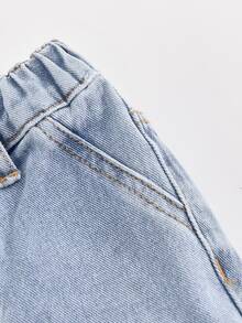 SHEIN Calça Denim Jeans Azul Claro com Efeito Lavado, Bolso Cargo, Ajuste Solto, Estilo de Rua Cool e Fashion para Bebê Menino, Outono - Lavagem clara - Visão 8