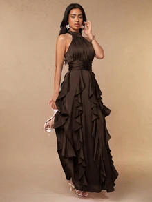 Silquee Gaun Satin Cokelat Model A-Line Model Halter untuk Musim Gugur/Dingin dengan Hiasan Ruffle Berlapis yang Rumit, Cocok untuk Pesta, Pernikahan, Ulang Tahun, Wisuda, dan Acara Klub. - Emas - View 1