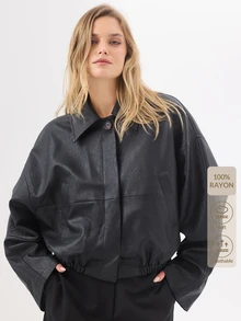KÆRIA Hus Avslappnad PU-jacka med knappar – texturerad läderlook – svart – oversized, utility, minimalistisk - Svart - Visa 9