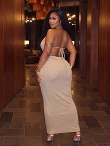Slaydiva Plus Size Women Solid Color Ruched Halter Neck Tank Top And Skirt Slim Fit Fashion Two Pieces Set - Khaki - View 2