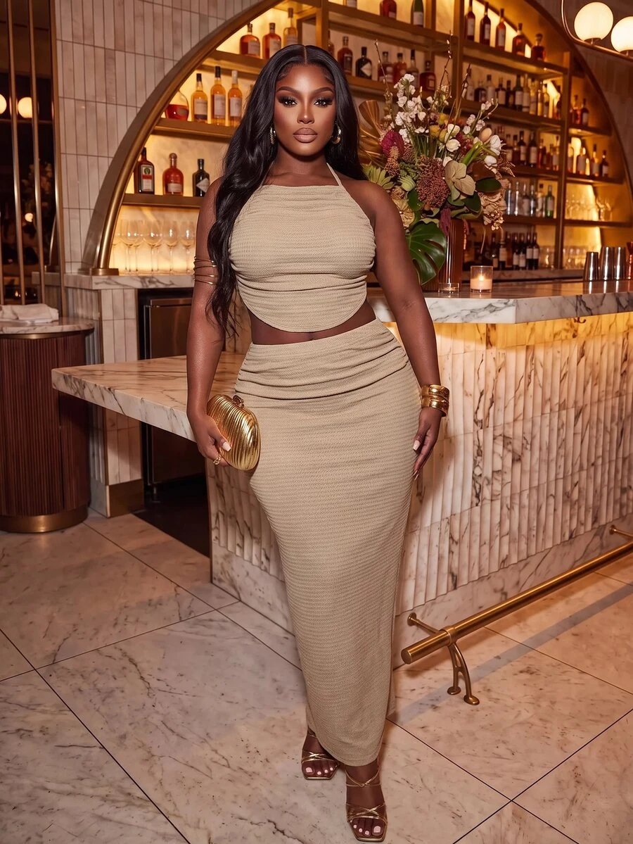 Slaydiva Plus Size Women Solid Color Ruched Halter Neck Tank Top And Skirt Slim Fit Fashion Two Pieces Set - Khaki - View 1
