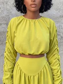 Eryvara Women's New Solid Color Round Neck Long Sleeve Ruched Top And Skirt Two Pieces Set, Casual Wear, Vacation Outfit - Green - View 4