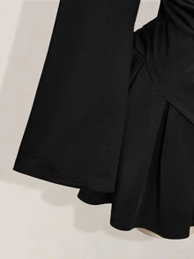 SHEIN ICON Women's Plus Size Autumn/Winter Retro Sexy Millennial Style Y2K Simple Off-Shoulder Asymmetrical Hem Flared Sleeve Pleated Skirt Black Air Layer Set - Black - View 6