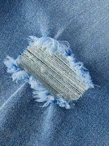 SHEIN 女童破洞喇叭牛仔褲，四季皆宜，復古 Y2K 街頭風，淺藍色丹寧，破洞磨損設計，毛邊褲腳，喇叭褲腿，舒適彈性棉丹寧布料，可搭配長袖 T 恤、衛衣，百搭，適合日常出遊、派對、音樂節等，春夏/秋冬熱銷款 - 中等水洗藍 - 查看 8