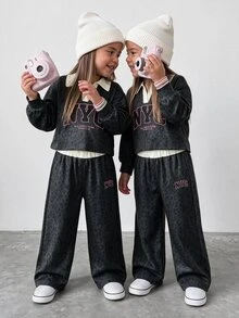SHEIN 女童 2 件組春夏/秋冬套裝，豹紋長袖領口上衣 + 寬腿褲套裝，NYC 字母印花，柔軟休閒 T 恤套裝，彈性腰帶女童日常運動套裝 - 灰色 - 查看 11