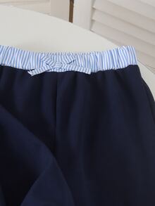 SHEIN 女童 2 件套：假領長袖字母印花運動衫 + 蝴蝶結寬腿褲，柔軟休閒運動套裝，圖案上衣搭配寬鬆長褲，時尚日常上學穿著，適合春秋季 - 藍色 - 查看 4
