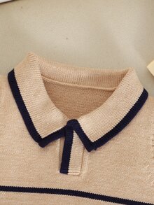 SHEIN 女童 Polo 領針織背心 海軍藍條紋撞色翻領毛衣背心 秋冬疊穿上衣 - 卡其色 - 查看 5