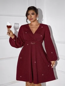 Femmeverse Plus Size Women V-Neck Lantern Sleeve Metal Chain Decor Solid Color Fashion Dress - Burgundy - View 5
