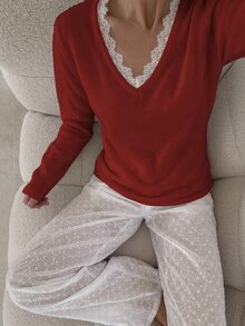 Flirla 女款秋冬休閒優雅年輕百搭蕾絲飾邊拼接軟挺修身針織毛衣 日常晚餐穿搭 藍色與白色 - 紅色 - 查看 5