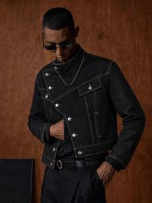 AKNOTIC Jaket Pria Lengan Panjang dengan Plaket Asimetris Warna Hitam & Abu-abu Pudar - Hitam - View 2
