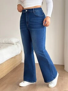 SHEIN Tall CURVE Plus Size Women's Washed Flare Leg Pocket Button Denim Jeans - Blue - View 7