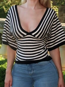 Turnttoni Vintage American Striped V-Neck Short Sleeve T-Shirt, Casual Versatile Loose Fit Top For Summer - Black and White - View 4
