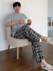 DAZY Men's Summer Silver Gray Short Sleeve T-Shirt And Plaid Long Pants Loungewear Set - Grey - View 3