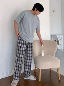 DAZY Men's Summer Silver Gray Short Sleeve T-Shirt And Plaid Long Pants Loungewear Set - Grey - View 4