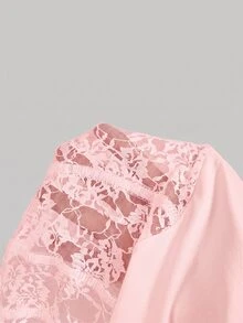 SHEIN MOD 女款黑白蕾絲拼接彈性圓領短袖修身T恤，辦公商務休閒，夏季，度假，外出，生日，鄉村風 - 淺粉色 - 查看 4