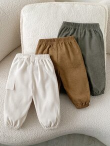 SHEIN 3件組幼童男嬰休閒工裝慢跑長褲 可愛棕色、綠色、白色 羅紋燈芯絨 附口袋翻蓋彈性褲腳 常規版 寬鬆基礎款 冬季保暖節日款 - 彩色 - 查看 2