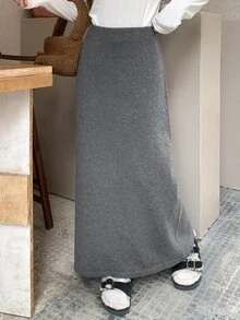DAZY Women's Casual Minimalist Solid Color Knitted Long Skirt Suitable For Autumn/Winter - Grey - View 8