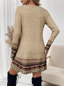 SHEIN LUNE Casual Vintage Floral Pattern Plus Size Women's Round Neck Long Sleeve Loose Fit Dress With Pockets, Suitable For Autumn/Winter Fall - Multicolor - View 2