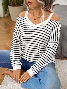 SHEIN LUNE CURVE V-Neck Cold Shoulder Printed Long Sleeve Elegant Minimalist Sweatshirt - Black and White - View 5