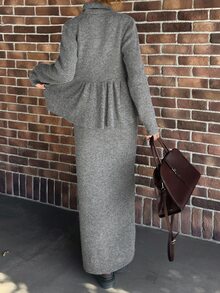FRIFUL Setelan Kasual 2 Potong Wanita: Sweater Lengan Panjang Kerah Polo Warna Polos dengan Hem Berkerut dan Rok Rajut - Grey - View 2