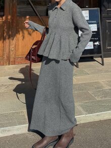 FRIFUL Setelan Kasual 2 Potong Wanita: Sweater Lengan Panjang Kerah Polo Warna Polos dengan Hem Berkerut dan Rok Rajut - Grey - View 3