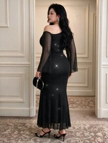 Vibekara Gaun Wanita Model Ekor Ikan dengan Bahu Asimetris dan Hiasan Berlian Imitasi, Gaun Malam Panjang Model Bodycon Jala dengan Lengan Bergelombang yang Menawan - Hitam - View 2