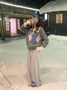 DAZY Áo len nữ tay dài họa tiết in mùa đông - Xám - Xem 8