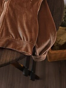SHEIN Vintaside Kids 女童天鵝絨連帽長袖外套與長褲套裝，適合秋冬穿著，時尚百搭，舒適好穿 - 棕色 - 查看 7