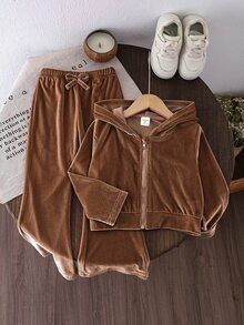 SHEIN Vintaside Kids 女童天鵝絨連帽長袖外套與長褲套裝，適合秋冬穿著，時尚百搭，舒適好穿 - 棕色 - 查看 1