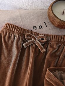 SHEIN Vintaside Kids 女童天鵝絨連帽長袖外套與長褲套裝，適合秋冬穿著，時尚百搭，舒適好穿 - 棕色 - 查看 6