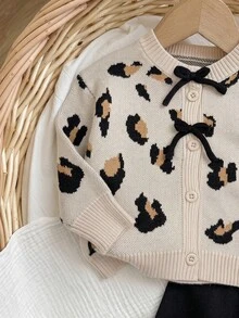 SHEIN 女嬰豹紋針織圓領休閒開襟衫與修身喇叭褲兩件套，秋季穿搭，冬季穿搭 - 彩色 - 查看 5