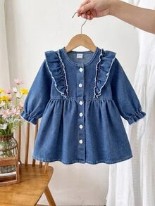 SHEIN 1 buah Gaun Denim Berkerut untuk Balita Perempuan, Gaun Putri Manis Biru Denim dengan Kancing dan Hiasan Berkerut, Lengan Panjang Berlipat, Leher Bulat, Cocok untuk Pesta Ulang Tahun, Liburan Musim Gugur, dan Nyaman. - Light Wash - View 3