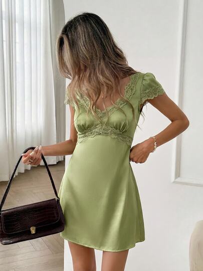SHEIN LUNE Lace Patchwork Petal Sleeve Cinched Waist Bow A-Line Casual Loose Elegant Commuter Retro Spring/Summer Mini Dress For Women,Dresses For Women Summer