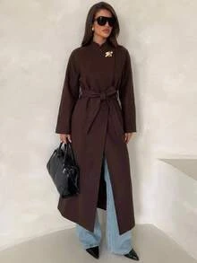Aloruh معطف فرنسي أنيق للنساء بلون موحد وأكمام راجلان طويلة وزر معدني واحد، ملابس خريفية للمكتب باللون البني الداكن - قهوة بني - مشاهدة 10