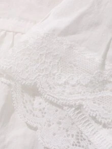 Dazy Plus 全白V領蕾絲飾邊寬鬆襯衫 花瓣袖 優雅浪漫 L'amoure 修身休閒上衣 夏季可愛上衣 早晨約會晚宴穿搭 - 白色 - 查看 8