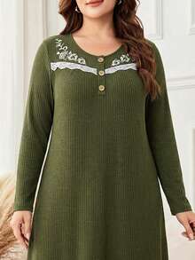 Seusyu Plus Size Women Lace Patchwork Casual Party Dress - Green - View 5