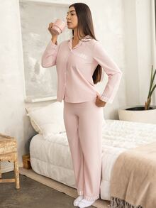 Andrea Bello Piyama Lengan Panjang Berkerah Motif Garis-Garis Pink, Piyama Pink Muda, Piyama Pengiring Pengantin, Pakaian Tidur Wanita yang Dipersonalisasi, Set 2 Potong, Set Piyama Pink untuk Ibu - Baby Pink - View 5