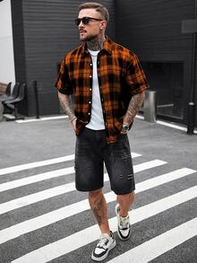 Manfinity CasualCool 男士格紋短袖單排扣休閒襯衫，夏季街頭風城市度假，復古法蘭絨格子襯衫，適合日常休閒旅行 - 彩色 - 查看 6