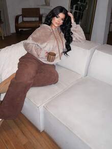 Dayanna Comas High-End Niche Fuzzy Thermal Lined Sweatshirt, Autumn/Winter - Mocha Brown - View 5