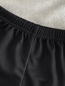 SHEIN 2件組男嬰黑色夏季休閒海灘運動套裝 網眼無袖上衣 數位與文字印花 彈性腰圍短褲 時尚嬰兒套裝 - 黑色 - 查看 9